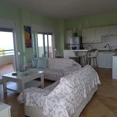 Dom wakacyjny House *